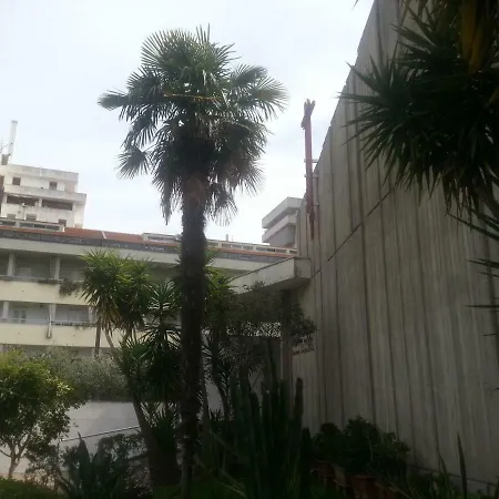 Centro Giovanile Padre Minozzi Hotel *