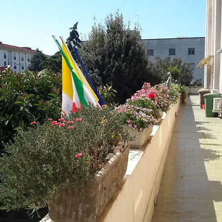 Centro Giovanile Padre Minozzi Поликоро