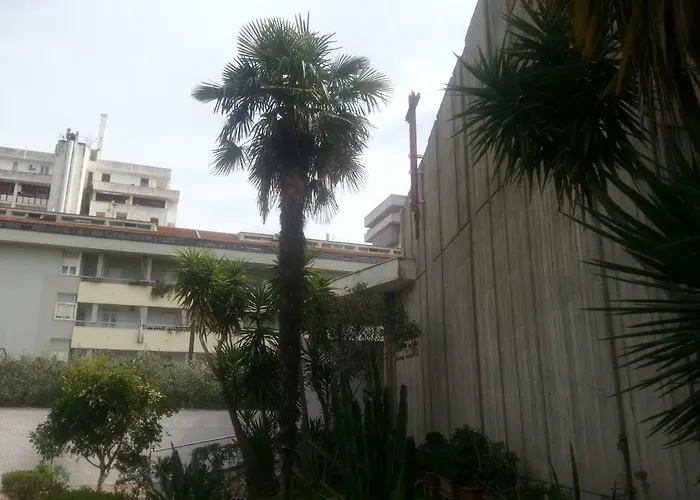 Centro Giovanile Padre Minozzi Hotel *